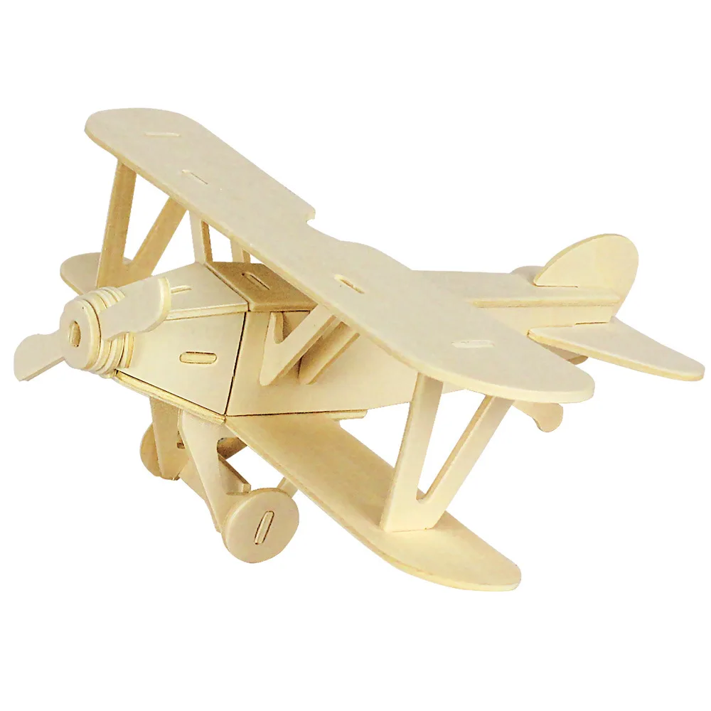 modele-de-biplan-en-bois