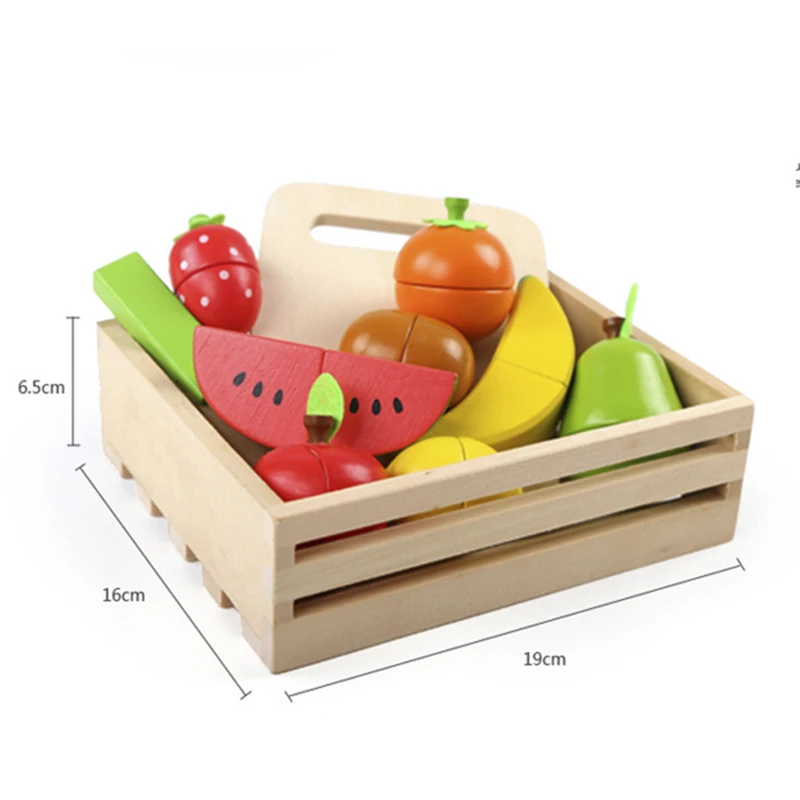 panier-de-fruits-en-bois-educatif